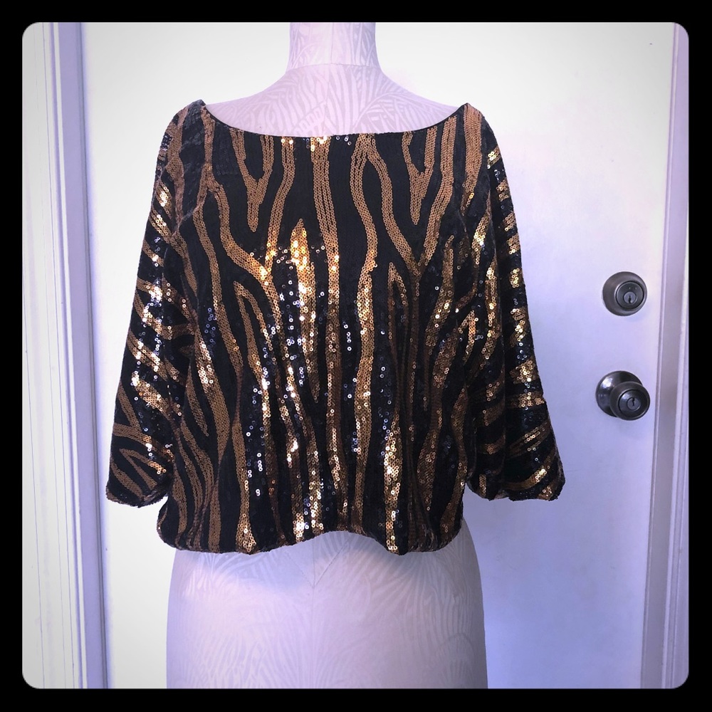 Sans Souci Flair Sequined Crop Top